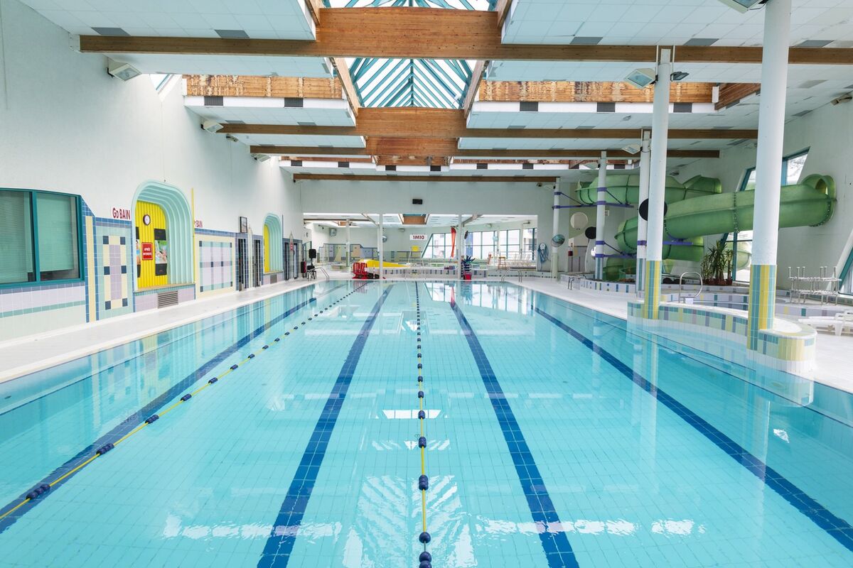 Das Hallenbad des Aquatikzentrums Treziroise